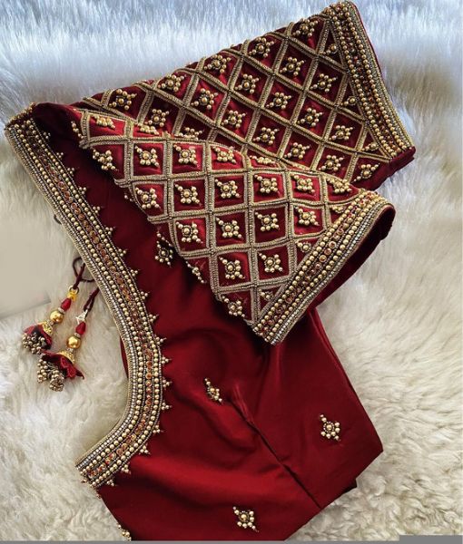 Aari-Work-Blouse-Hand-Designs-2023 (1)